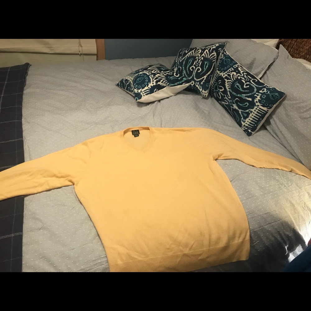 Cashmere sweater
